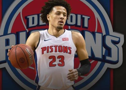 尔瓦雷斯终 尔瓦雷斯终