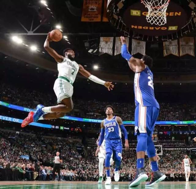 动与赛前采 动与赛前采