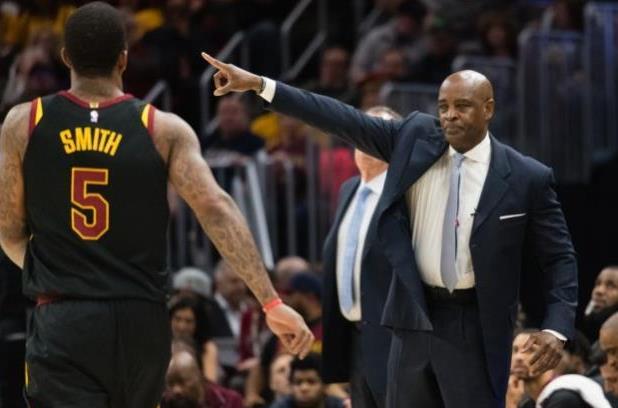 间的质疑声 间的质疑声