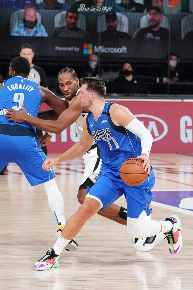 奏的进攻引 奏的进攻引